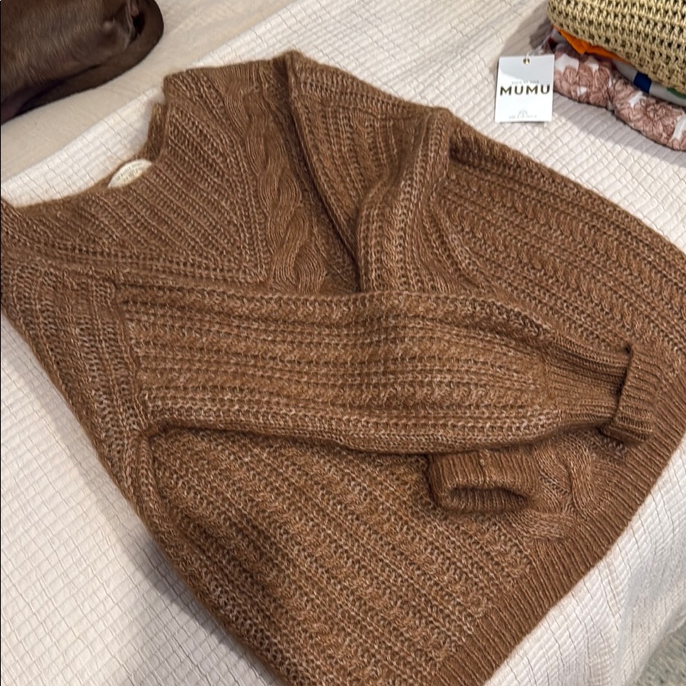 Sezane Brown V-Neck Sweater with Cable Knit Design